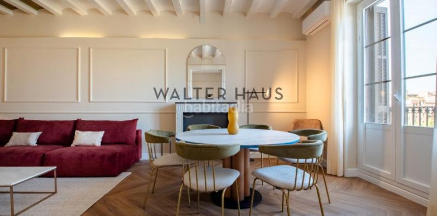 Квартира с 3 спальнями в Старый городе, Барселона, Каталония, Испания № 2218