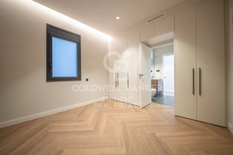 4 bedrooms apartment for sale in Barcelona, Catalonia, Spain № 5425 - photo 13