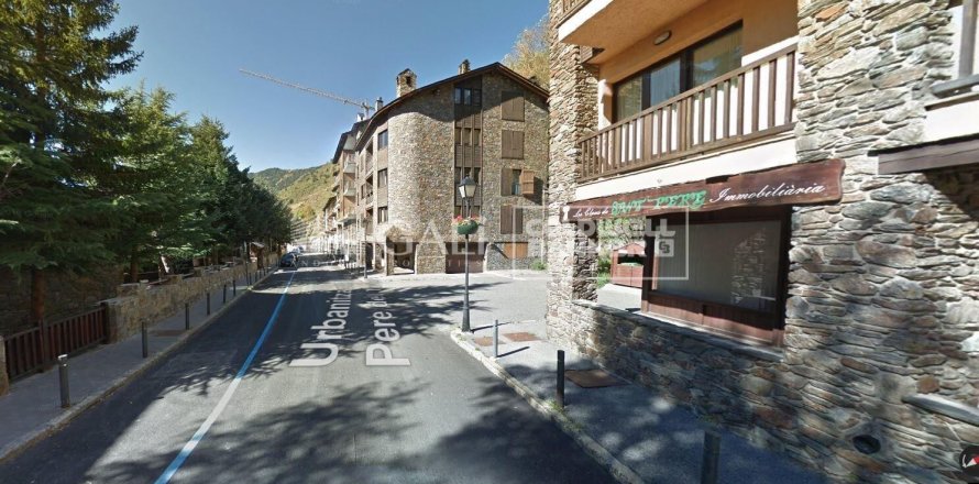 Коммерческая недвижимость 300м² в Принципате Андорре , Лерида, Каталония, Испания № 5770