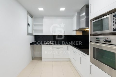 3 bedrooms penthouse for sale in Barcelona, Catalonia, Spain № 5774 - photo 9