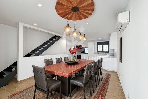 4 bedrooms house for sale in Empuriabrava, Girona, Catalonia, Spain № 5775 - photo 5