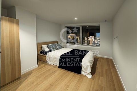 Apartamento de 2 dormitorios en venta en Barcelona, Cataluña, Spain № 5771 - foto 9