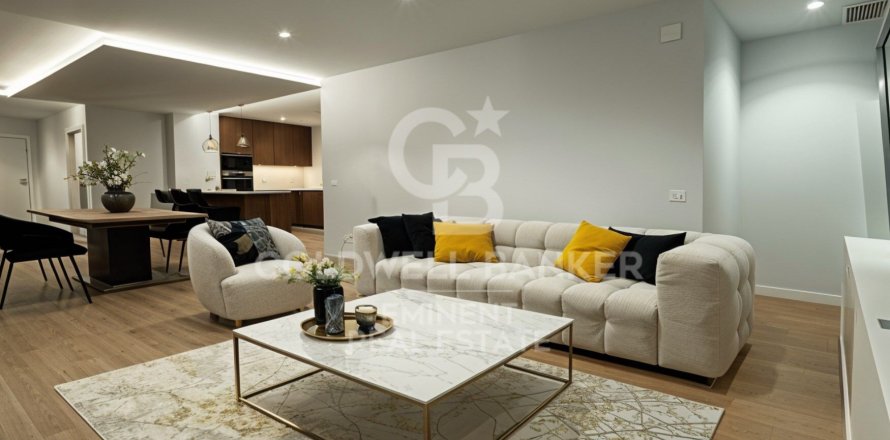 Apartamento de 2 dormitorios en venta en Barcelona, Cataluña, Spain № 5771