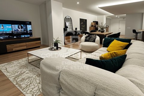 Apartamento de 2 dormitorios en venta en Barcelona, Cataluña, Spain № 5771 - foto 6