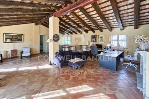 7 bedrooms house for sale in Castello d'Empuries, Girona, Catalonia, Spain № 5772 - photo 12
