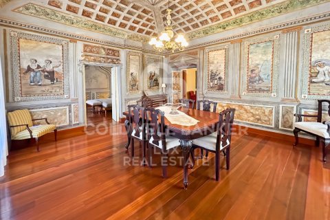 7 bedrooms house for sale in Castello d'Empuries, Girona, Catalonia, Spain № 5772 - photo 3