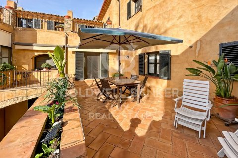 7 bedrooms house for sale in Castello d'Empuries, Girona, Catalonia, Spain № 5772
