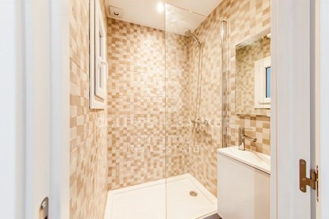 Купить квартиру в Барселона, Испания с 5 спален, 116м², № 7936 - фото 11