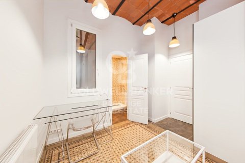 Купить квартиру в Барселона, Испания с 5 спален, 116м², № 7936 - фото 12
