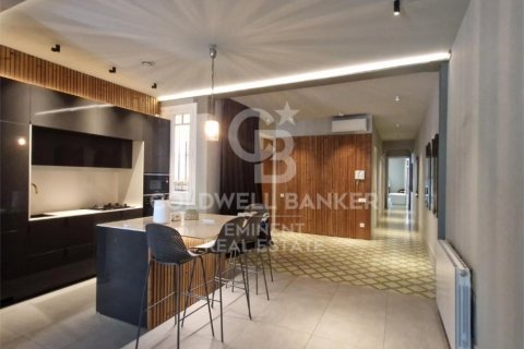 Купить квартиру в Барселона, Испания с 3 спальни, 135м², № 7939 - фото 23