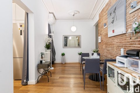 2 bedrooms apartment for sale in Barcelona, Catalonia, Spain № 4777 - photo 11