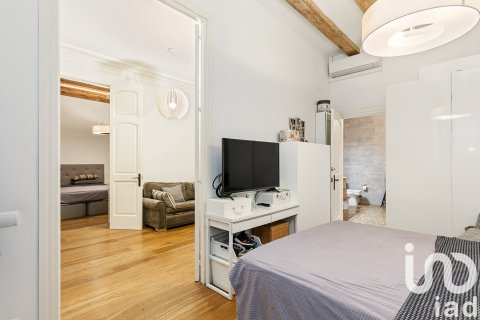2 bedrooms apartment for sale in Barcelona, Catalonia, Spain № 4777 - photo 25