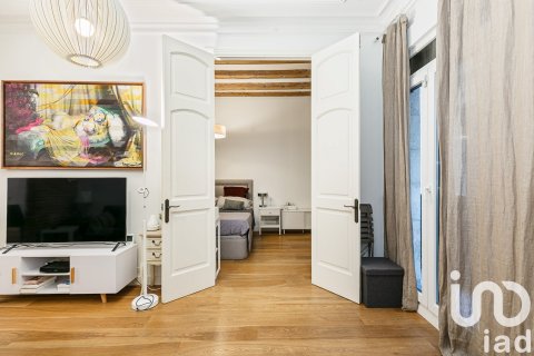2 bedrooms apartment for sale in Barcelona, Catalonia, Spain № 4777 - photo 2