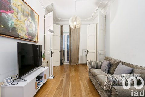2 bedrooms apartment for sale in Barcelona, Catalonia, Spain № 4777 - photo 3