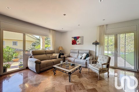 5 bedrooms house for sale in Vallromanes, Barcelona, Catalonia, Spain № 4773 - photo 12