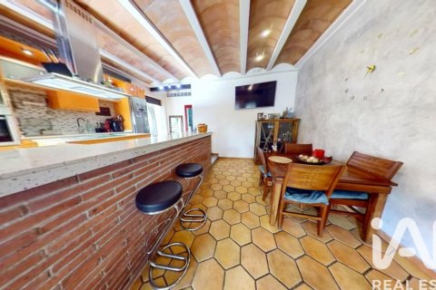 3 bedrooms townhouse for sale in Salou, Tarragona, Catalonia, Spain № 4774 - photo 18