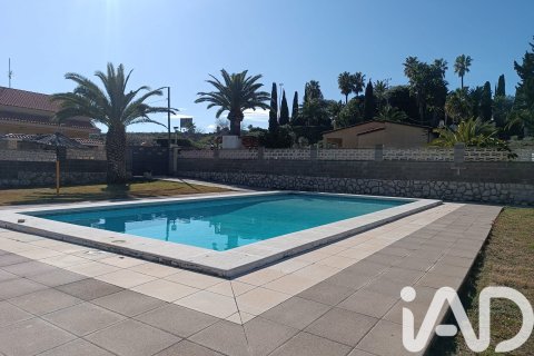 3 bedrooms townhouse for sale in Salou, Tarragona, Catalonia, Spain № 4774 - photo 27