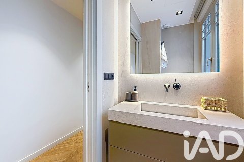 Купить квартиру в Барселона, Испания с 1 спальня, 105м², № 7387 - фото 18