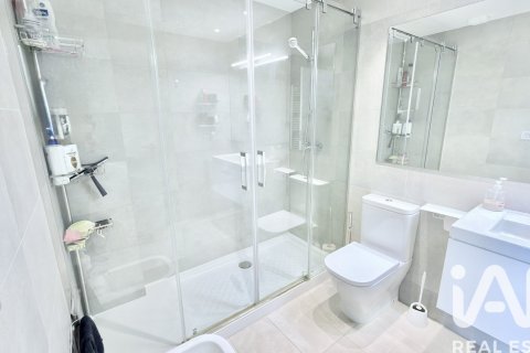 3 bedrooms apartment for sale in Viladecans, Barcelona, Catalonia, Spain № 7388 - photo 17