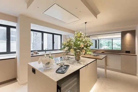 Купить квартиру в Барселона, Испания с 5 комнат, 263м², № 1781 - фото 17