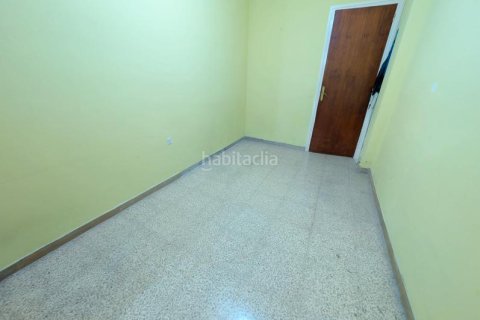 Купить квартиру в Сантс-Монтжуик, Барселона, Испания с 3 спальни, 71м², № 2193 - фото 12