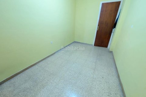 Купить квартиру в Сантс-Монтжуик, Барселона, Испания с 3 спальни, 71м², № 2196 - фото 13