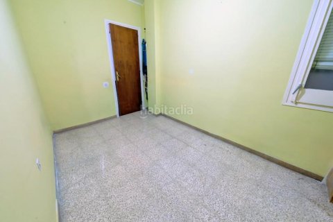 Купить квартиру в Сантс-Монтжуик, Барселона, Испания с 3 спальни, 71м², № 2196 - фото 12