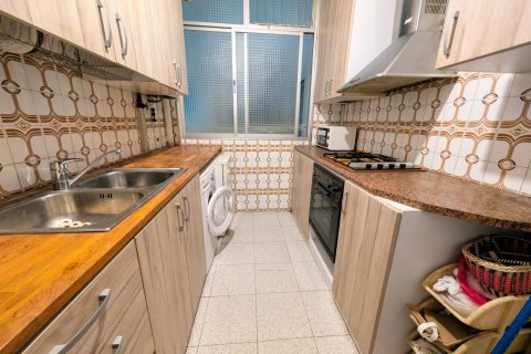 Купить квартиру в Сантс-Монтжуик, Барселона, Испания с 3 спальни, 71м², № 2191 - фото 6