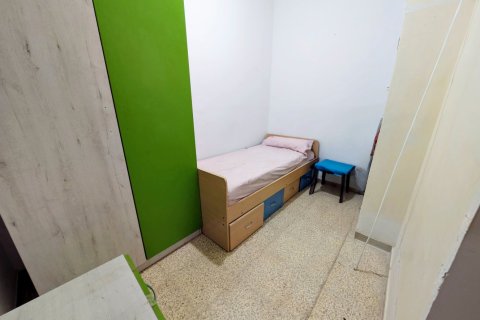 Купить квартиру в Сантс-Монтжуик, Барселона, Испания с 3 спальни, 71м², № 2191 - фото 17