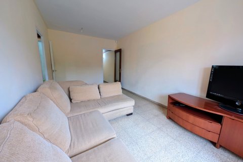 Купить квартиру в Сантс-Монтжуик, Барселона, Испания с 3 спальни, 71м², № 2197 - фото 6