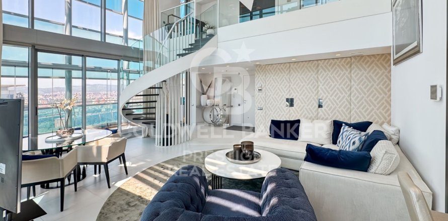 2 bedrooms penthouse for sale in Barcelona, Catalonia, Spain № 5628