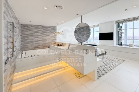 2 bedrooms penthouse for sale in Barcelona, Catalonia, Spain № 5628 - photo 18
