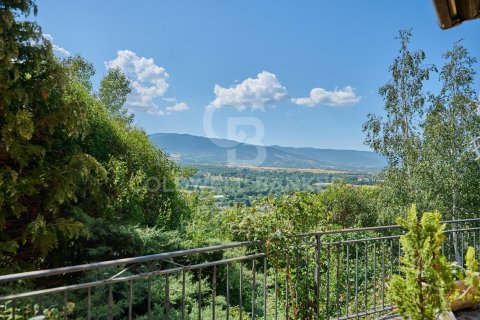 Дом с 4 спальнями в Каталония, Испания № 5626