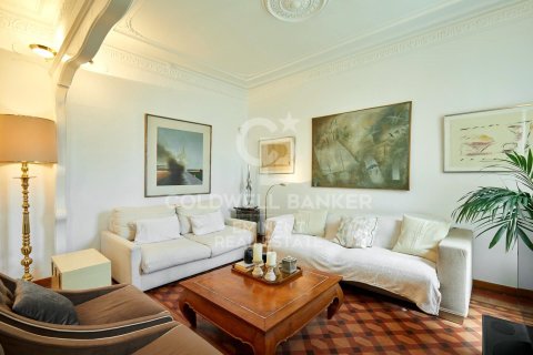 2 bedrooms apartment for sale in Barcelona, Catalonia, Spain № 5625 - photo 1