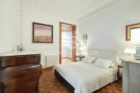 2 bedrooms apartment for sale in Barcelona, Catalonia, Spain № 5625 - photo 17