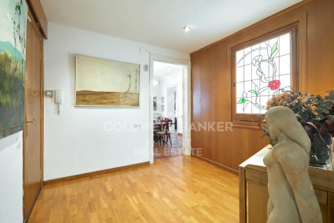 2 bedrooms apartment for sale in Barcelona, Catalonia, Spain № 5625 - photo 8