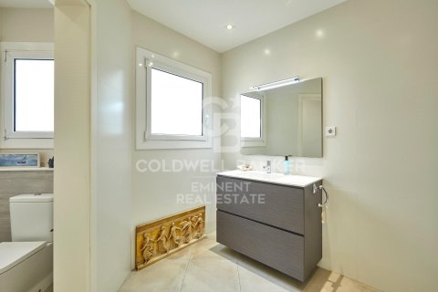 2 bedrooms apartment for sale in Barcelona, Catalonia, Spain № 5625 - photo 25