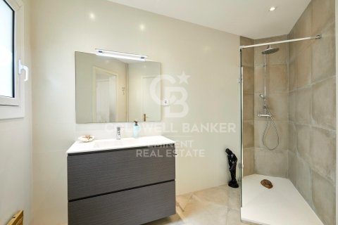2 bedrooms apartment for sale in Barcelona, Catalonia, Spain № 5625 - photo 26