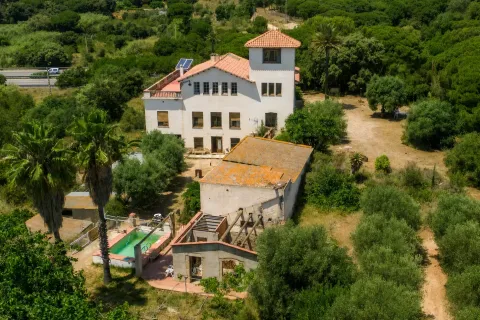 13 bedrooms house for sale in Arenys de Mar, Barcelona, Catalonia, Spain № 7646 - photo 4