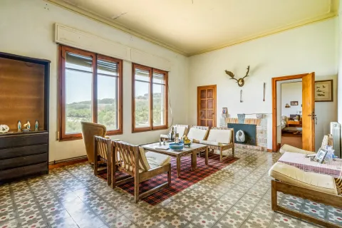 13 bedrooms house for sale in Arenys de Mar, Barcelona, Catalonia, Spain № 7646 - photo 26