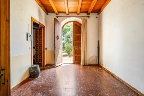 13 bedrooms house for sale in Arenys de Mar, Barcelona, Catalonia, Spain № 7646 - photo 9