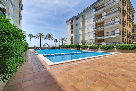 3 bedrooms apartment for sale in Calafell, Tarragona, Catalonia, Spain № 7643 - photo 4