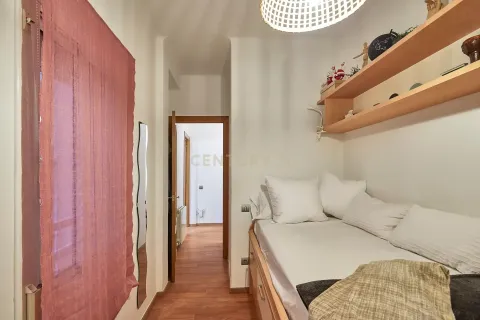 4 bedrooms apartment for sale in Barcelona, Catalonia, Spain № 7647 - photo 13
