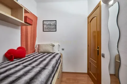 4 bedrooms apartment for sale in Barcelona, Catalonia, Spain № 7647 - photo 17