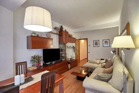 4 bedrooms apartment for sale in Barcelona, Catalonia, Spain № 7647 - photo 3