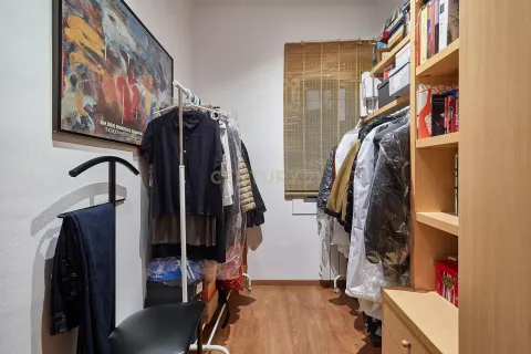 4 bedrooms apartment for sale in Barcelona, Catalonia, Spain № 7647 - photo 18