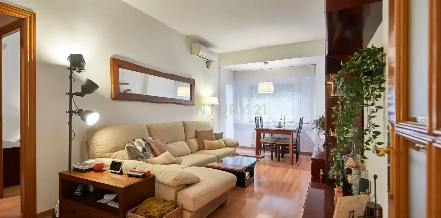 4 bedrooms apartment for sale in Barcelona, Catalonia, Spain № 7647
