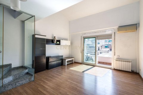 3 bedrooms apartment for sale in Sant Vicenc Dels Horts, Barcelona, Catalonia, Spain № 7645 - photo 7