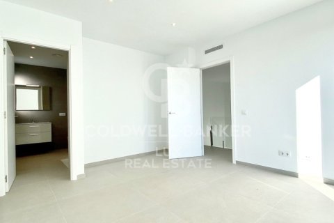 4 bedrooms house for sale in Empuriabrava, Girona, Catalonia, Spain № 5969 - photo 6