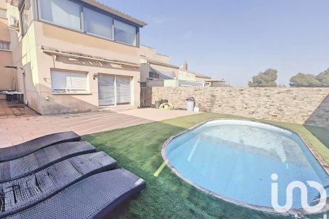 4 bedrooms townhouse for sale in Calafell, Tarragona, Catalonia, Spain № 4847